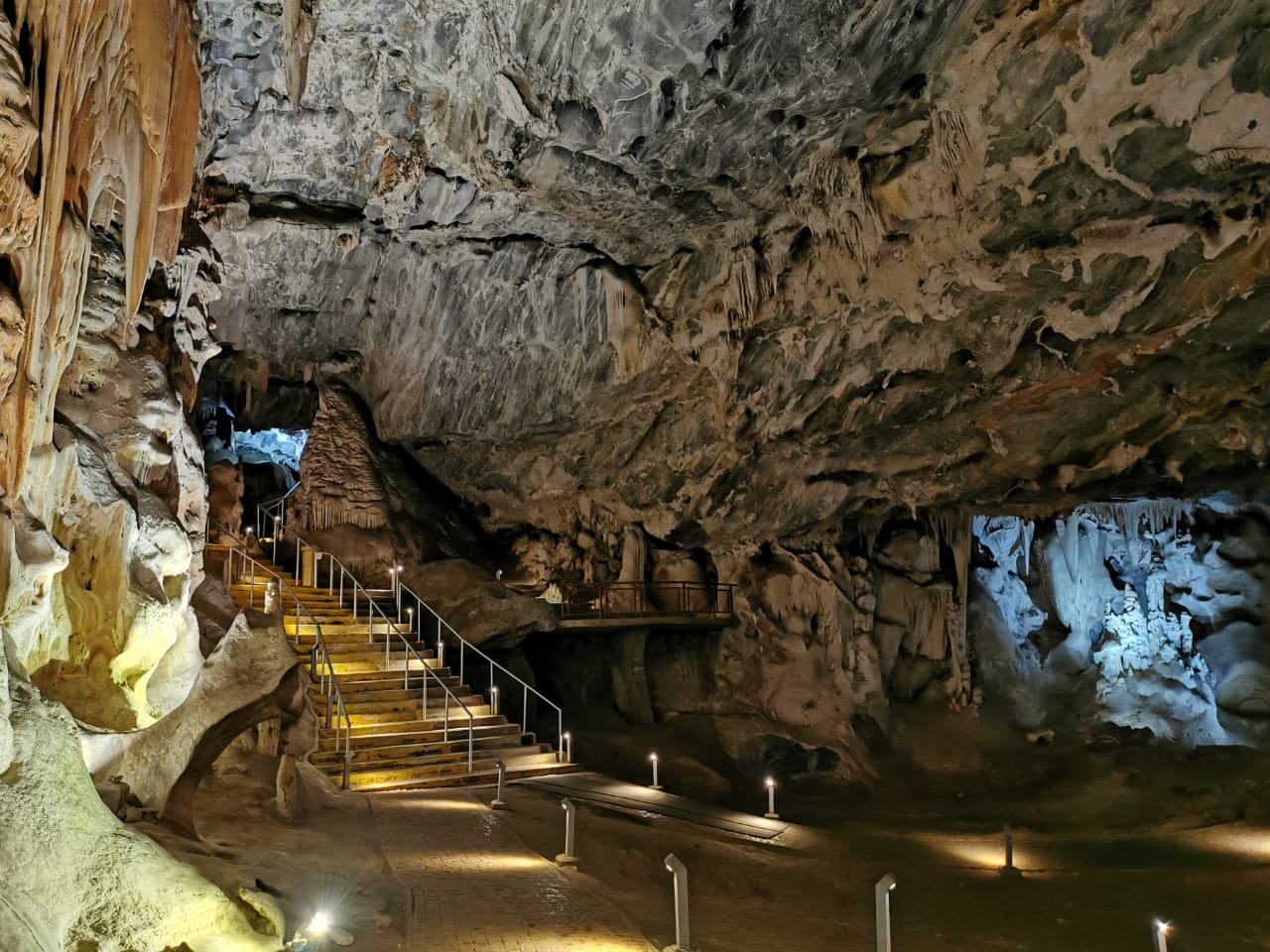HERITAGE TOURS